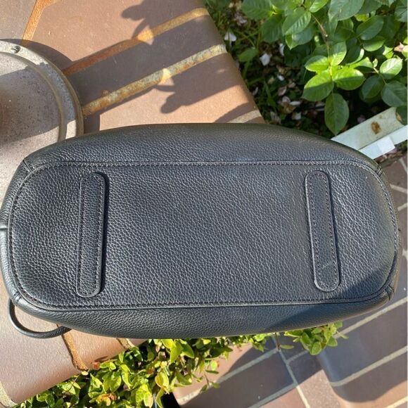 Brighton Cala Tote Black & White Fabric with Leather Bottom and Handles. EUC! - Picture 10 of 14